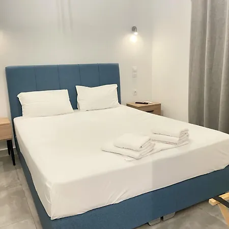 κωνσταντίνος έλενα * Pefki (Evia)