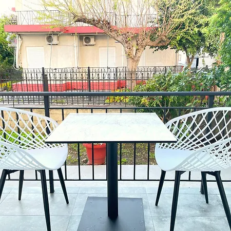 κωνσταντίνος έλενα Apartment *